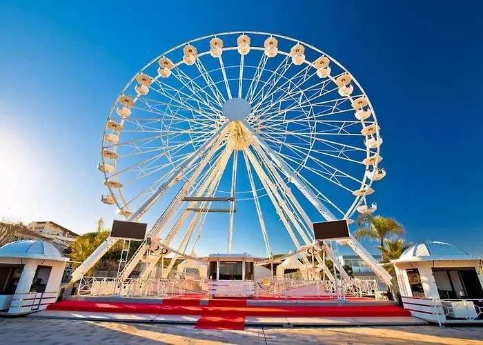 Gorgeous 2 Bedrooms Brand New 3 Avenue Paul Arene * Αντίμπ