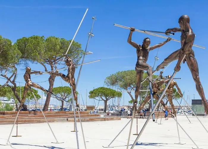 Gorgeous 2 Bedrooms Brand New 3 Avenue Paul Arene * Αντίμπ