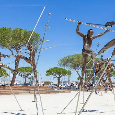 Gorgeous 2 Bedrooms Brand New 3 Avenue Paul Arene * Antibes