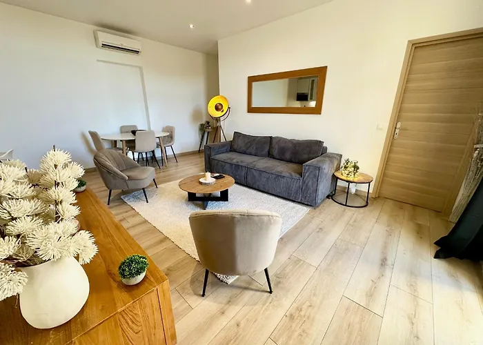 Gorgeous 2 Bedrooms Brand New 3 Avenue Paul Arene * 앙티브